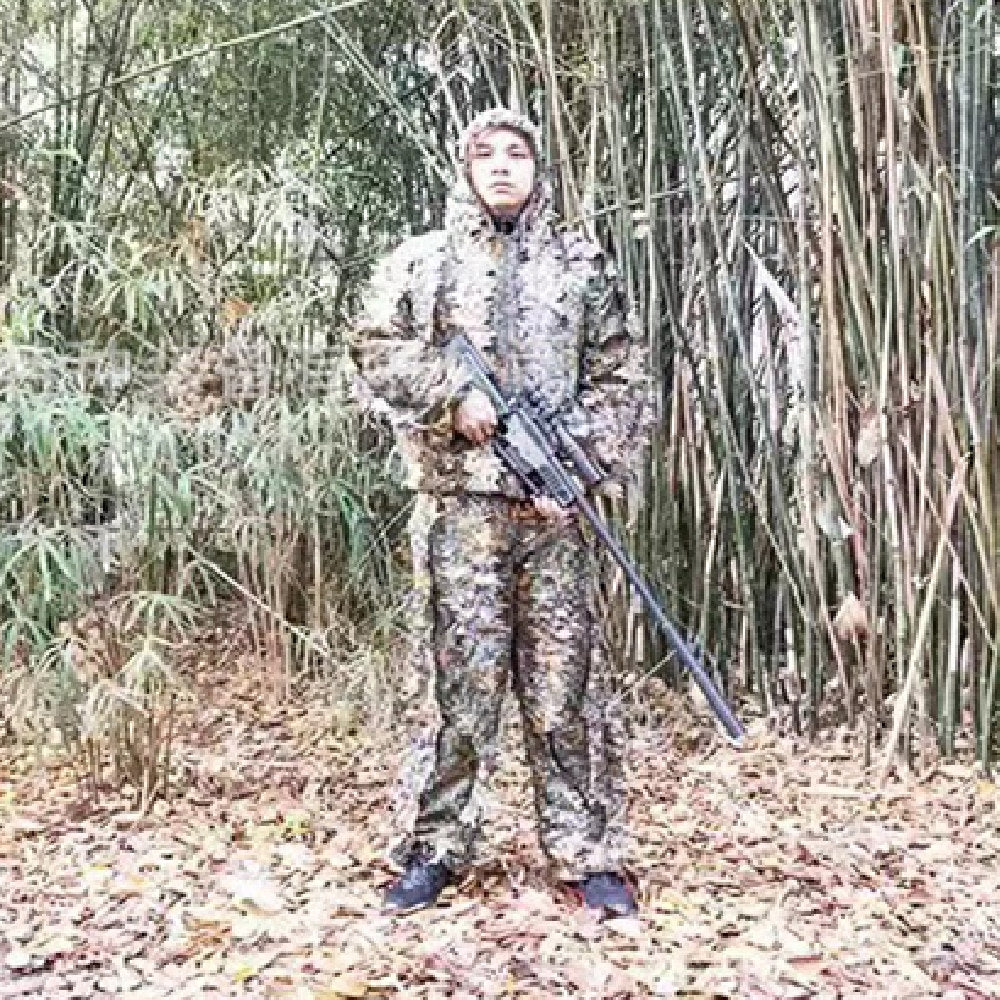 3D Maple Leaf Jungle Hunting Hooded Camouflage
